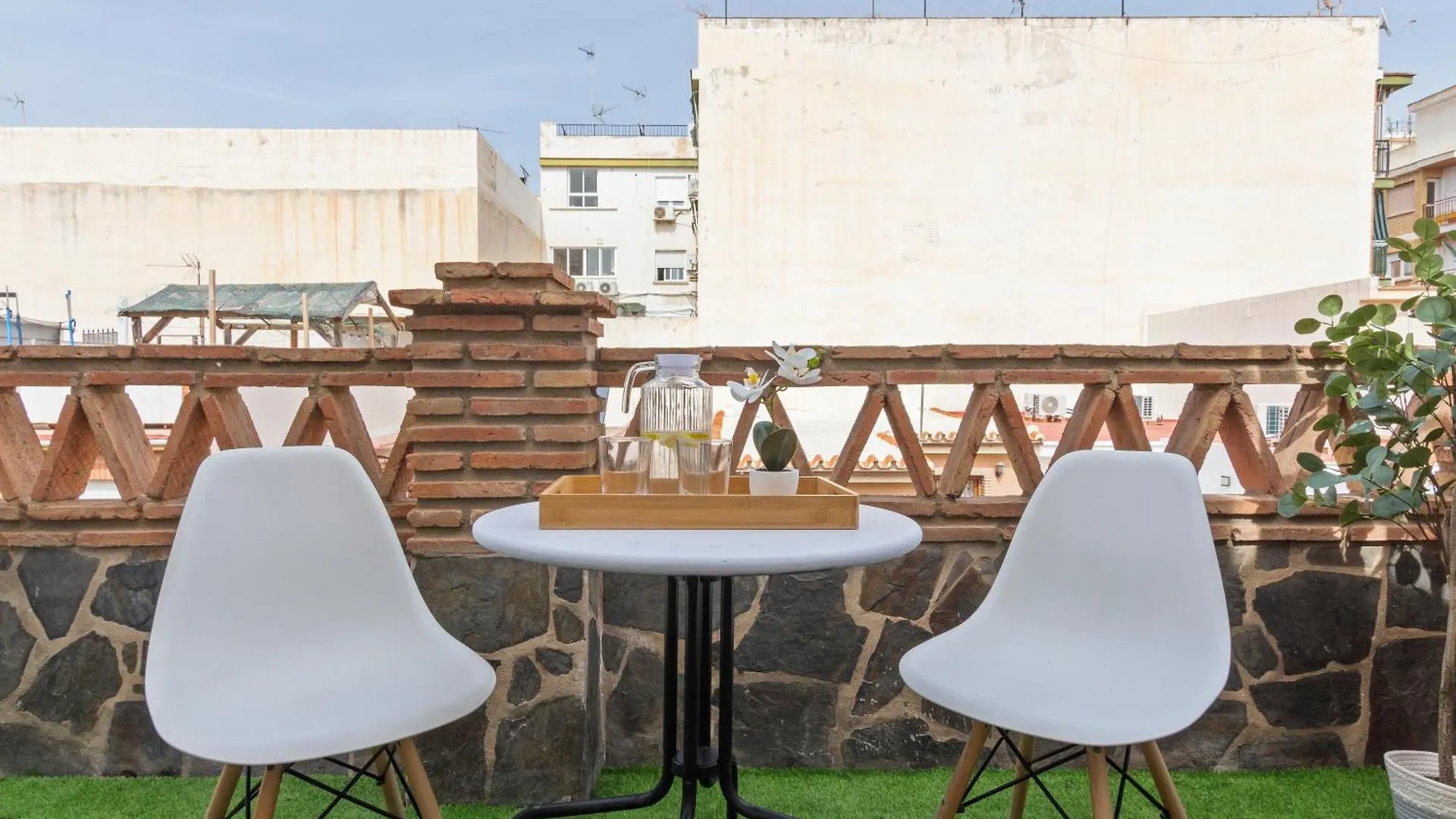 Luxer Holidays Malaga Apartment